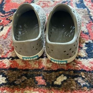 Native Jefferson Shoes size 6